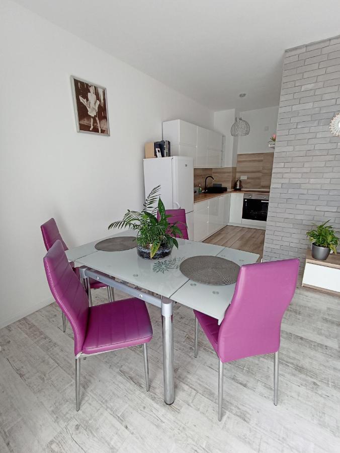 Apartament Na Kruczej Lubiń Dış mekan fotoğraf